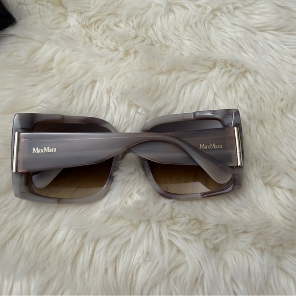 MaxMara MM0131 20F grey/striped 56/18/135 WOMAN sunglasses - Picture 3 of 8